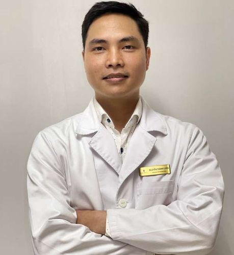 Kỹ thuật viên Nguyễn Thành Luân
